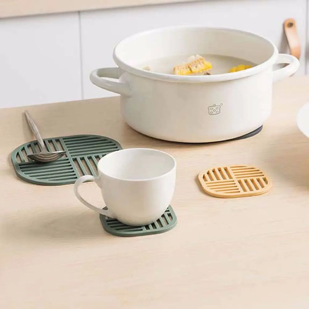 

Hollow Silicone Coasters Placemats Heat Insulation Pot Mats Non-Slip Anti-Scald Desktop Decorations Household Kitchen Supplies