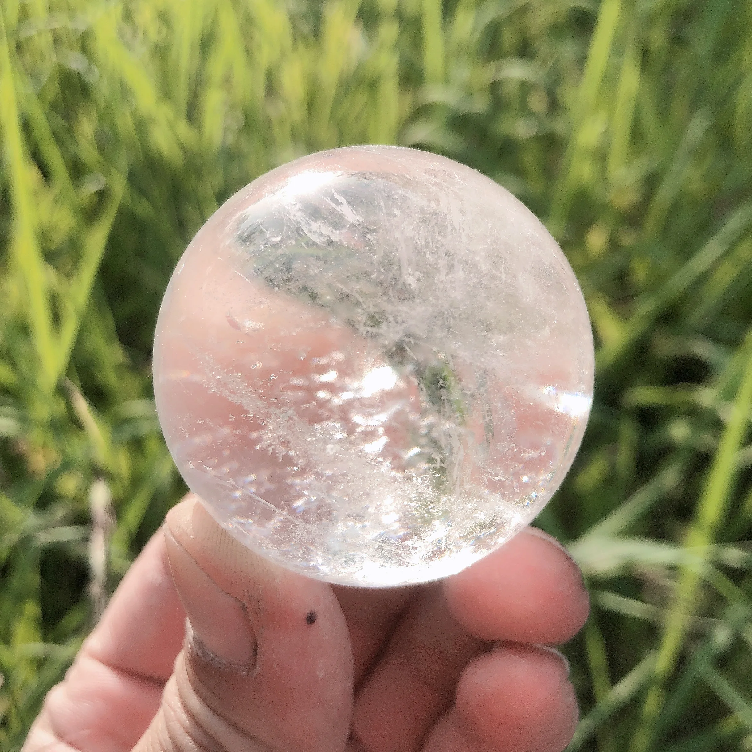 

1pc Natural Crystals White Clear Quartz Sphere Ball Energy Reiki Stone Room Home Office Aquarium Decoration Accessories Gemstone