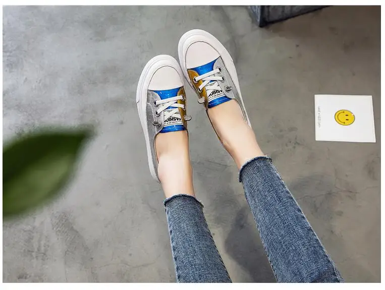 2021 autumn new color matching white shoes personality fashion fake lace flat foot lazy women wild single shoes