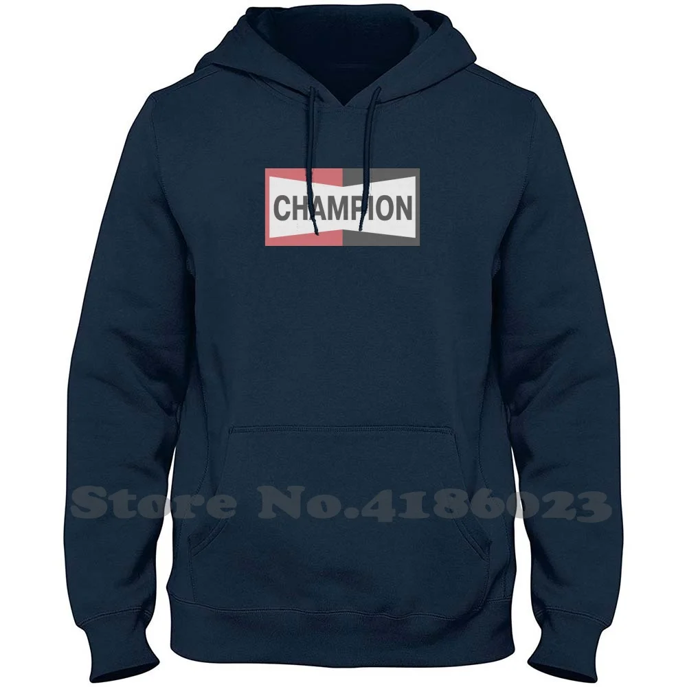 

Спортивная толстовка с капюшоном в стиле ретро