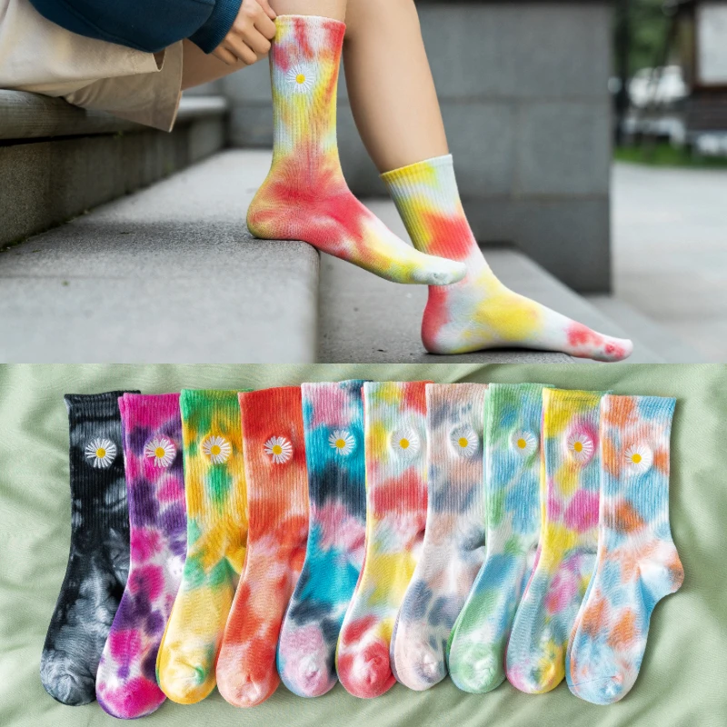 

Тай-дай скейт нескользящих носочков для мужчин модные женские туфли с вышивкой в виде ромашек, в Корейском стиле, носки в стиле хип-хоп носки...