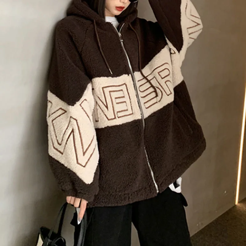 

2021 INS couple super fire letter contrast sweater women fall/winter plus size windproof lamb wool coat trend jacket for men