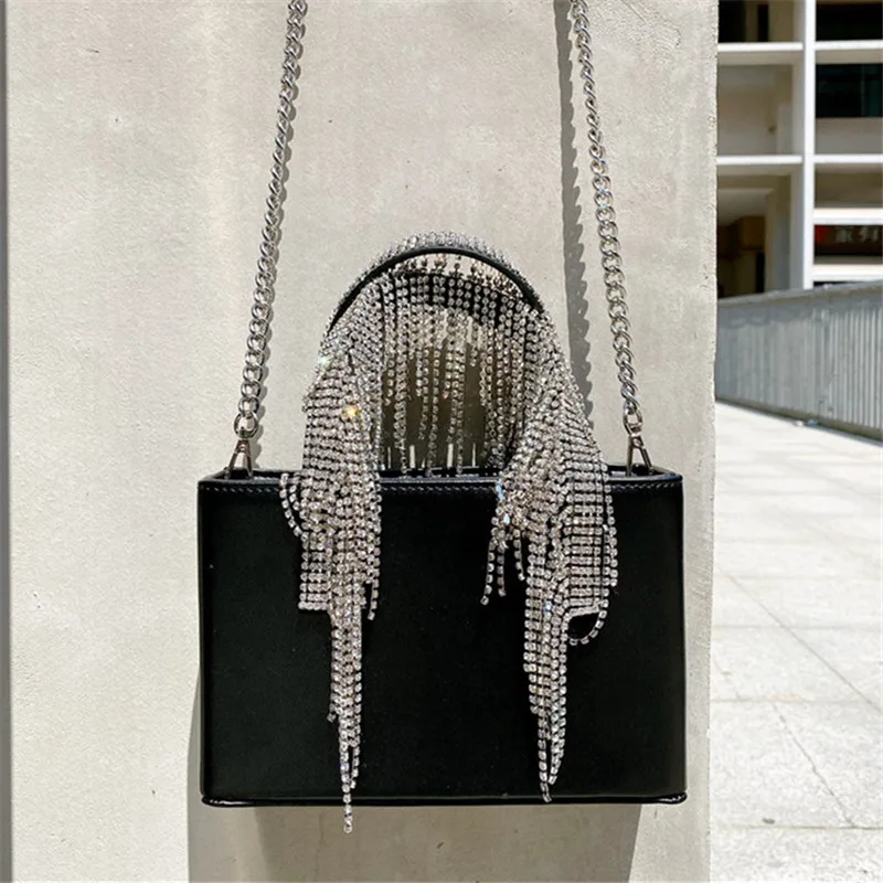 

Роскошные вечерние сумочки Стразы с кисточками для женщин 2023 Новые квадратные Наплечные сумки с бриллиантами женский Вечерний Клатч черны...
