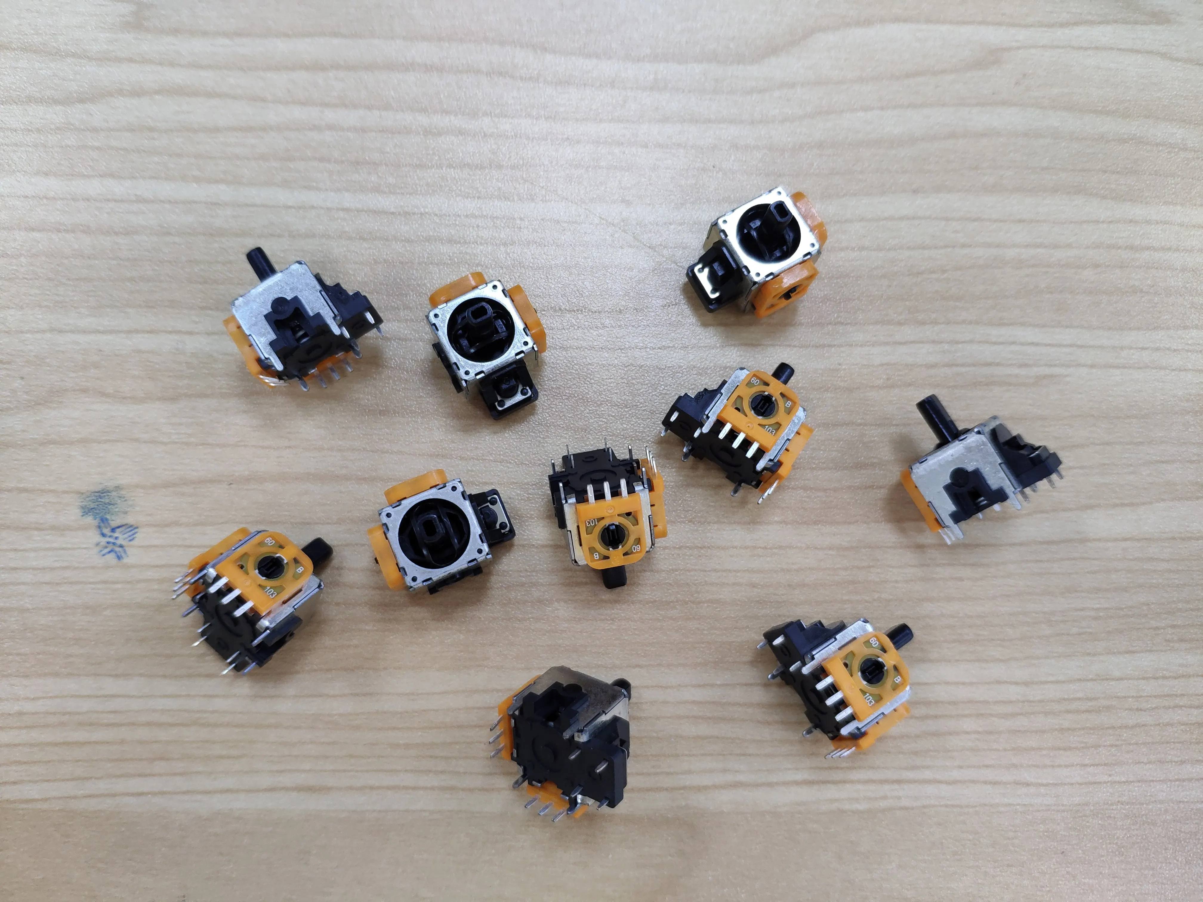 Оригинальные палочки для большого пальца 3D 500 аналоговый джойстик шт. замены