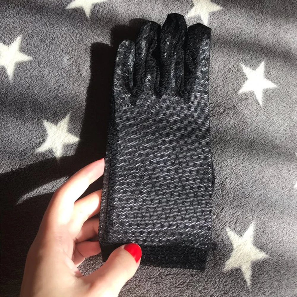 

2020New Summer Gloves Women Sexy Lace Mesh Black Drivng Gloves Anti Uv Sunscreen Full Finger Elegant Lady Dance Gloves