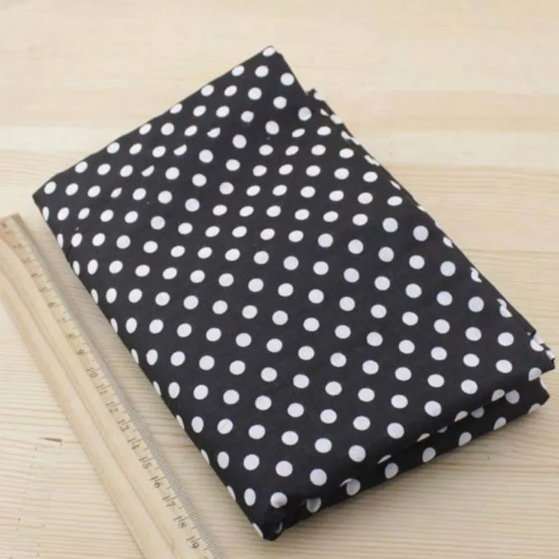 Хлопчатобумажная ткань Booksew 7 шт. 50x50 см черная текстильная для рукоделия шитья