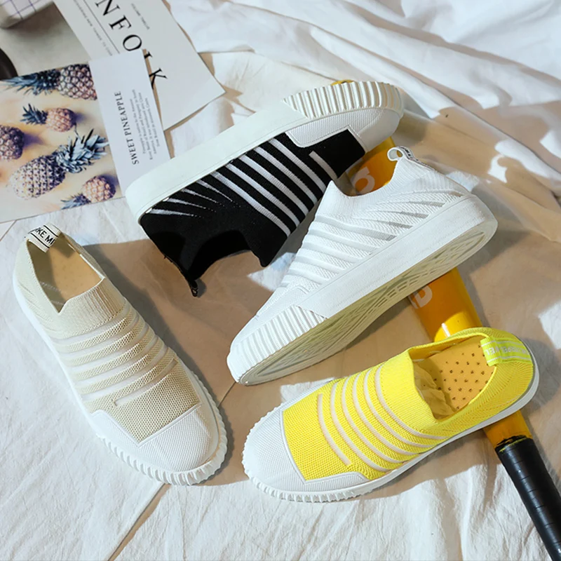 Маленькие белые туфли Женская обувь Сезон лето Новинка 2019 года Обувь без