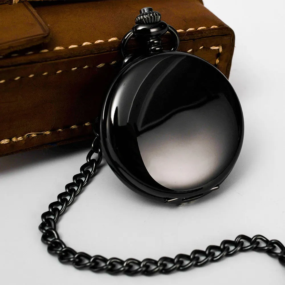 

XSVO Men Fashion Classic Black Gold Glossy Retro Antique Pocket Watch All-match Alloy Quartz Chain Pocket Watch Male