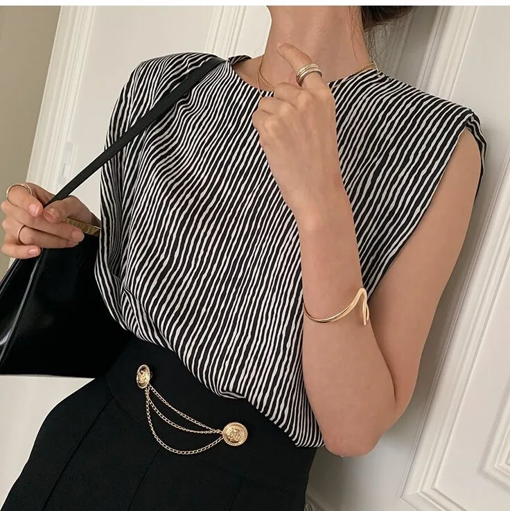 

New Spring Vintage Solid Female Oversize Tops Womens Shirt Sleeveless Girls Blouse Summer Plus Size Women Blouses Femme Blusas