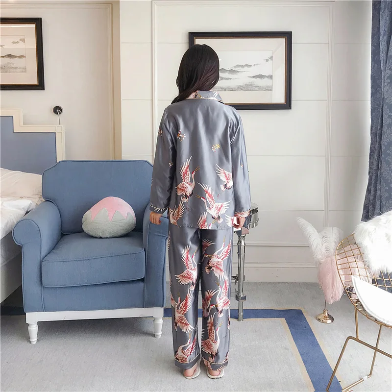 Пижама женская из вискозы Кардиган с длинным рукавом комплект двух предметов