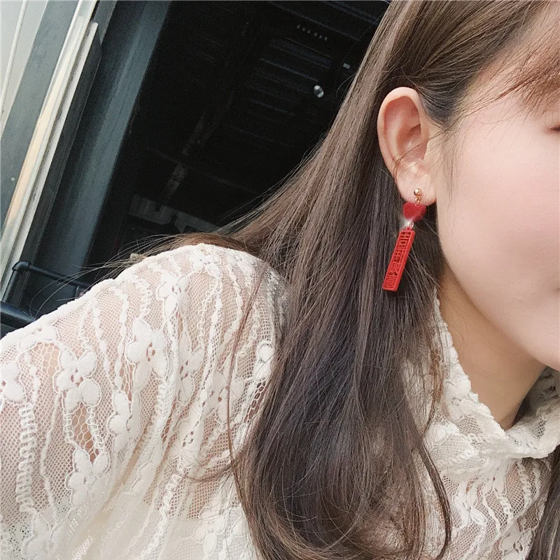 

Chinese Wind Restoring Ancient Ways Web Celebrity Temperament Earring Congratulation Jixiangruyi Earrings Female In The New Year