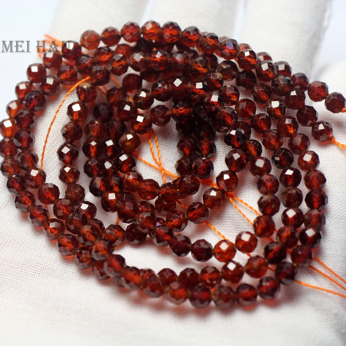 Престиль джем Пироп гранат бусины 4 2 мм нитки |