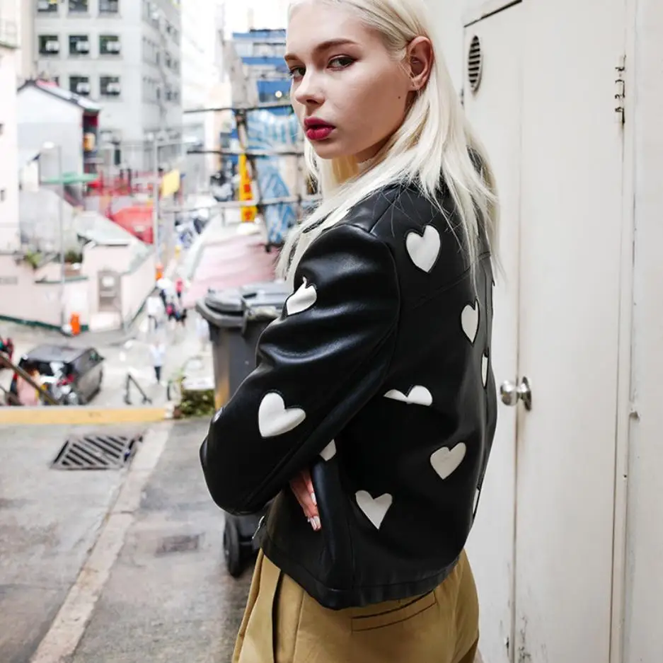 

2018 autumn new PU leather jacket women spliced love print pattern coat slim was thin black PU jacket long-sleeved outwear L1127