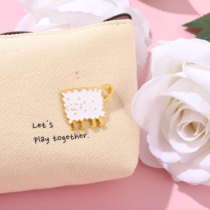 

Cartoon Lamb Enamel Pin Creative Geometric Small Animal Brooches for Kids Cute Backpacks Badge Anime Jewelry Gift Wholesale