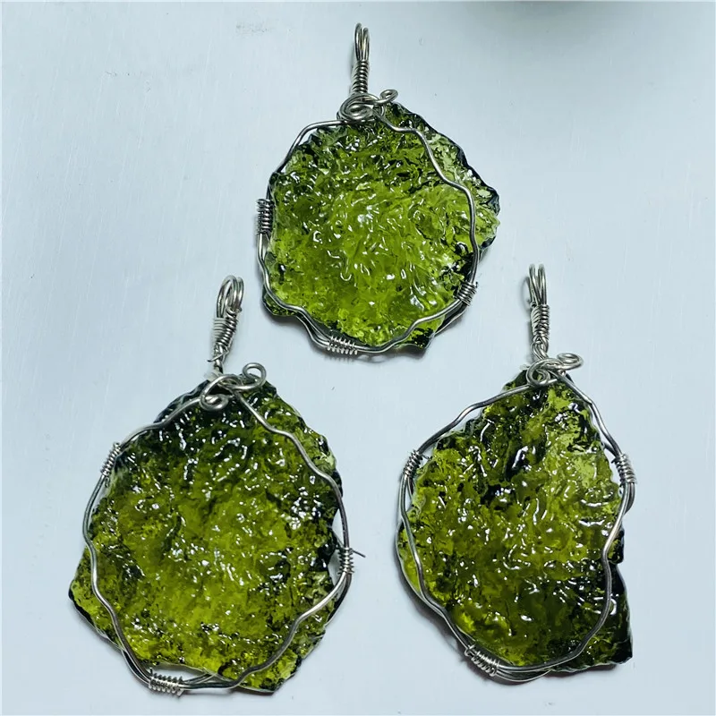 

High Quality Moldavite Czech Meteorite Mineral Specimen Spiritual Healing Aerolite Crystal Energy Stone