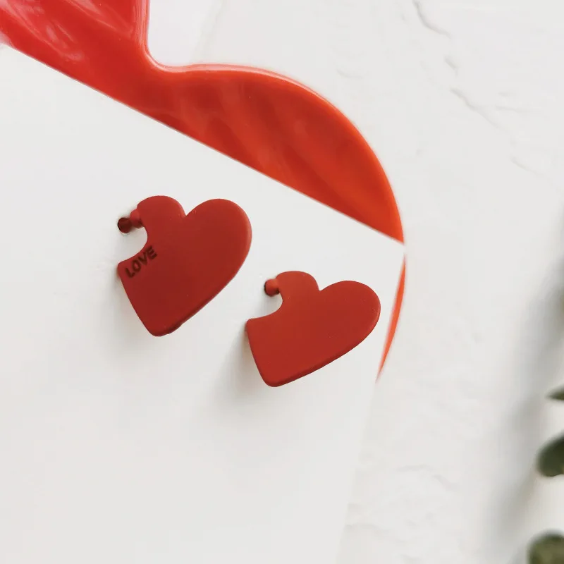 

Red Love Stereoscopic Womens Earrings in Jewelry