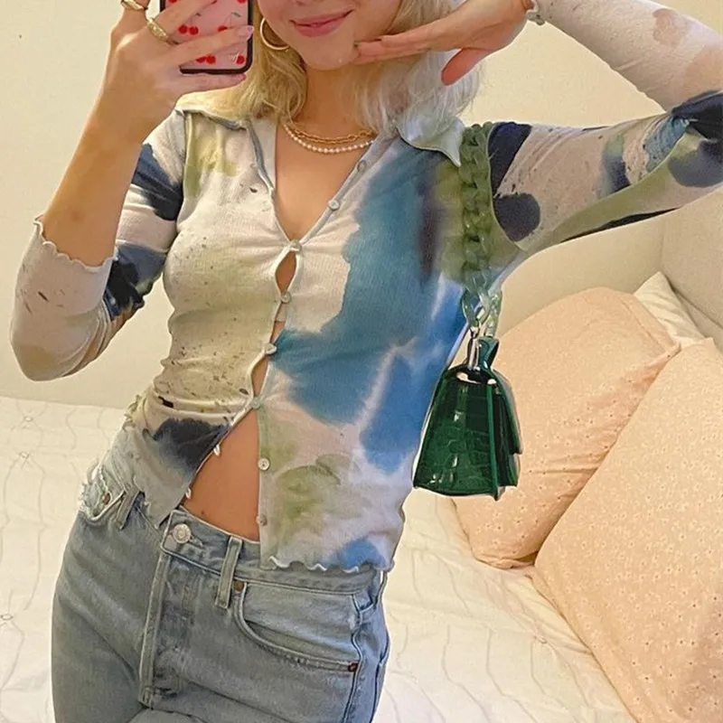

Tie Dye Print Y2K Crop Tshirts Fairycore Women Casual Long Sleeves Button Up Tops Tee Harajuku Retro Grunge Clothes Chic 90s