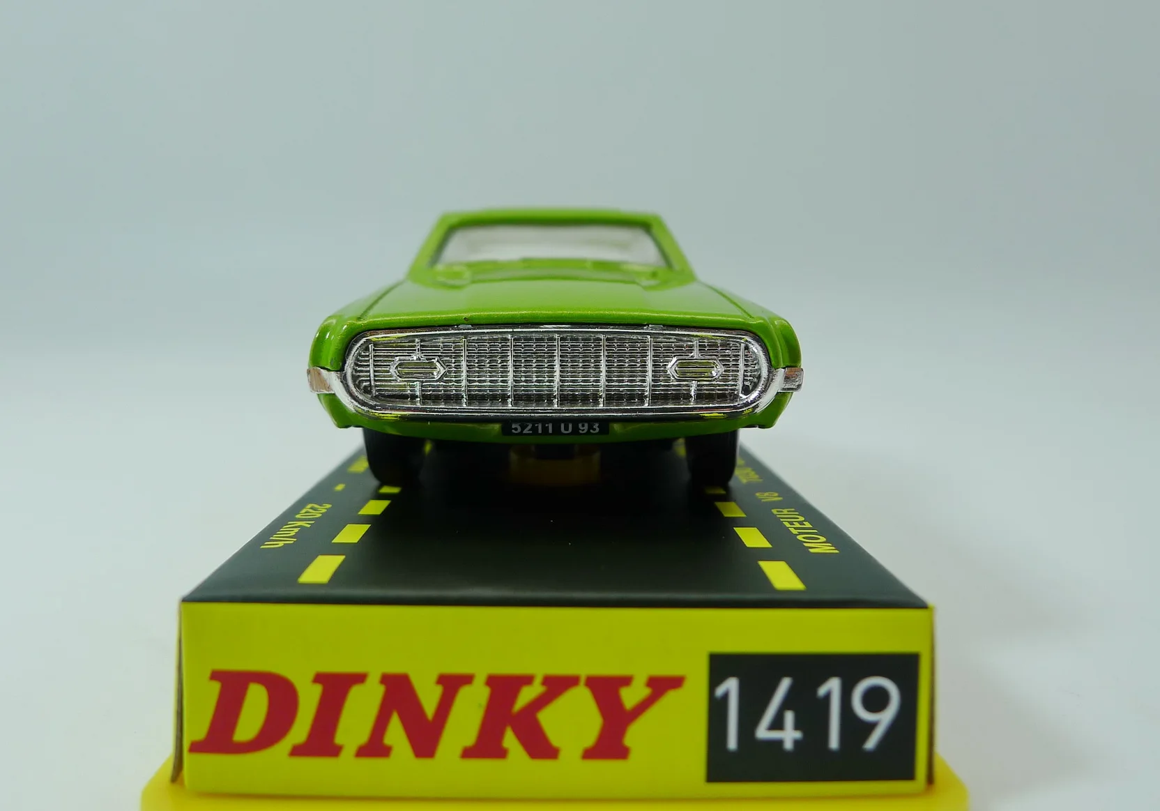 Atlas Dinky Toys 1419 FORD Coupe Thunderbird 1:43 литье под давлением модель фургон