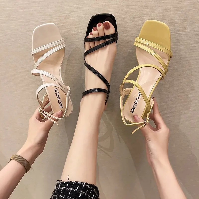 

Женские туфли на низком каблуке, бежевые туфли с ремешком, черные туфли на среднем блочном каблуке, лето сандалии с квадратным носком г., Gl