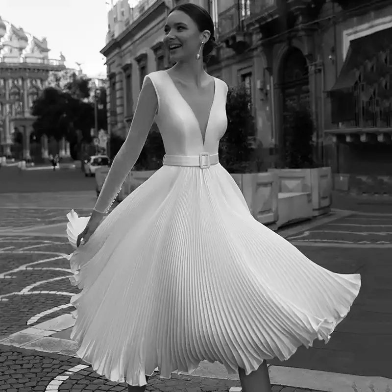 

White Short Wedding Dress 2021 Vestido de Noiva Curto Cheap Bridal Dresses Knee Length Long Sleeve Wedding Gowns Belt Pleated