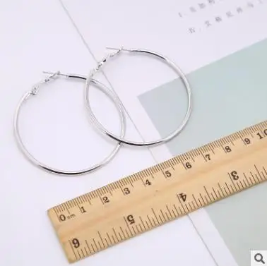 Silver 5CM Серьги Подвески Розовый Синий Черный Белый Многоцветный матовый круг блестящий кристалл большие серьги Модные ювелирные изделия женские дизайн - Окраска металла: Silver 5CM