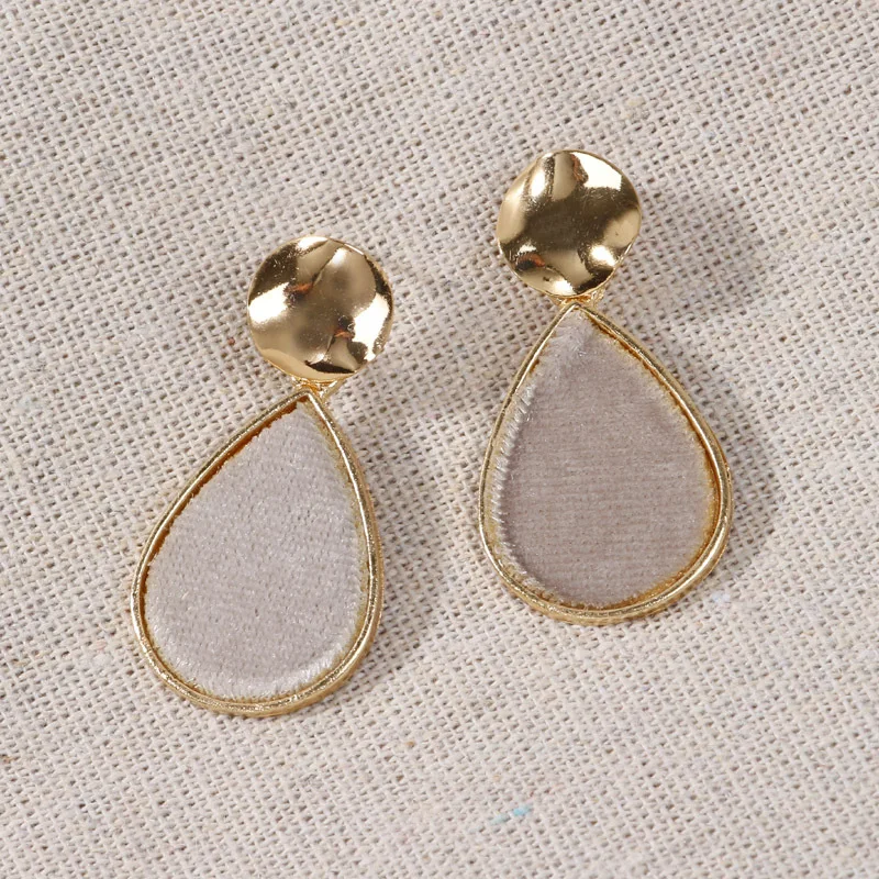 Уникальные плюшевые серьги в форме капли кофе для женщин модные круглые