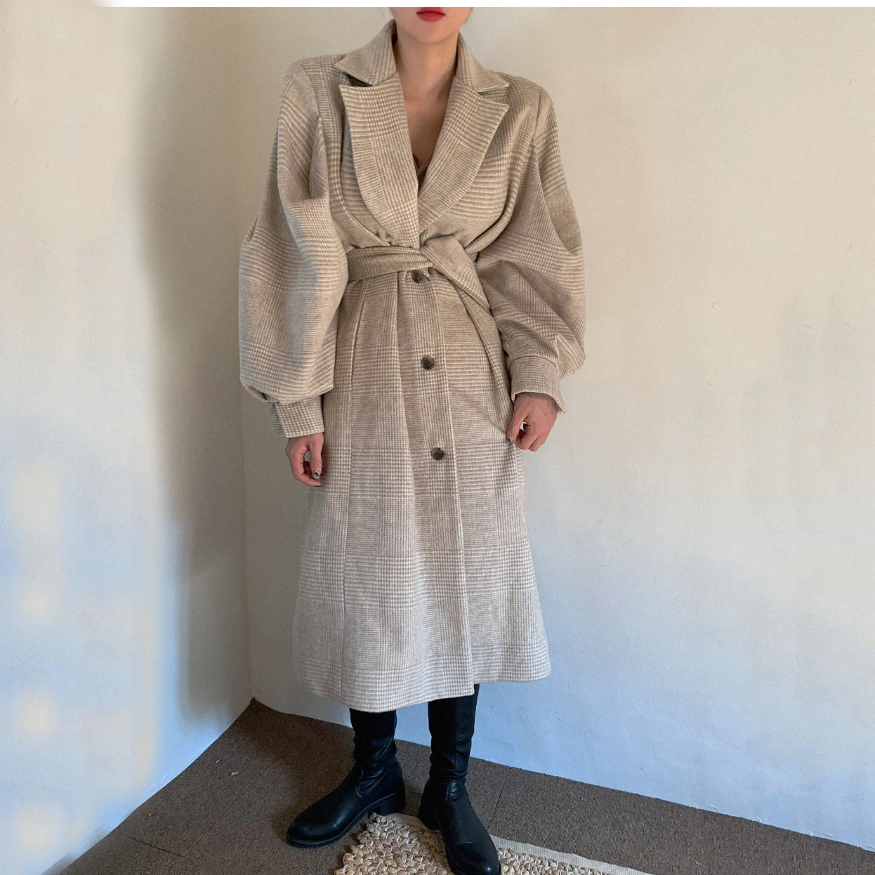 

Winter Woolen Coat Women Lantern Sleeve Turn Down Collar Single Breasted Plaszcze Damskie Plus Size Manteau Femme Hiver 2020