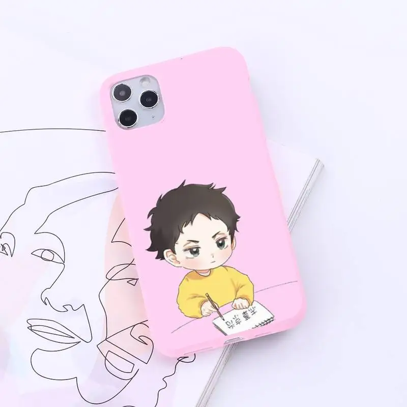 

Anime Haikyuu Hinata Attacks Phone Case Candy Color for iPhone 6 7 8 11 12 s mini pro X XS XR MAX Plus