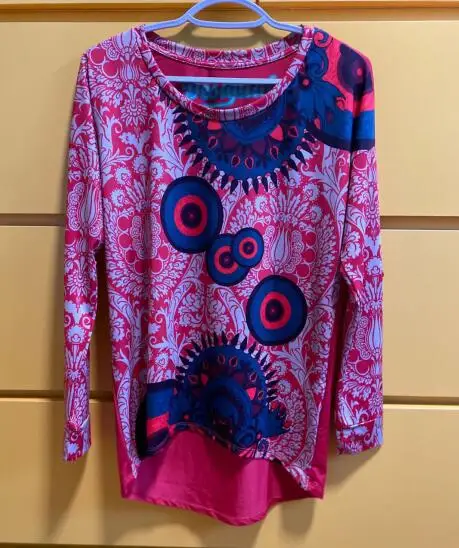 Трикотажная трикотажная футболка с длинными рукавами и одним воротником Один