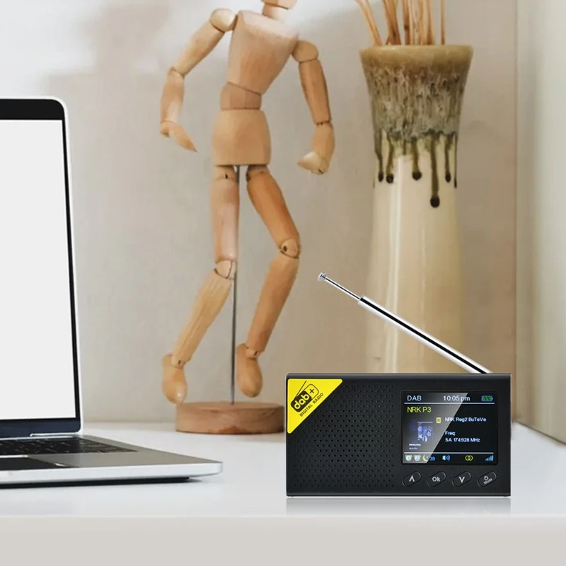 Портативное цифровое Bluetooth радио DAB/DAB + и FM приемник перезаряжаемое