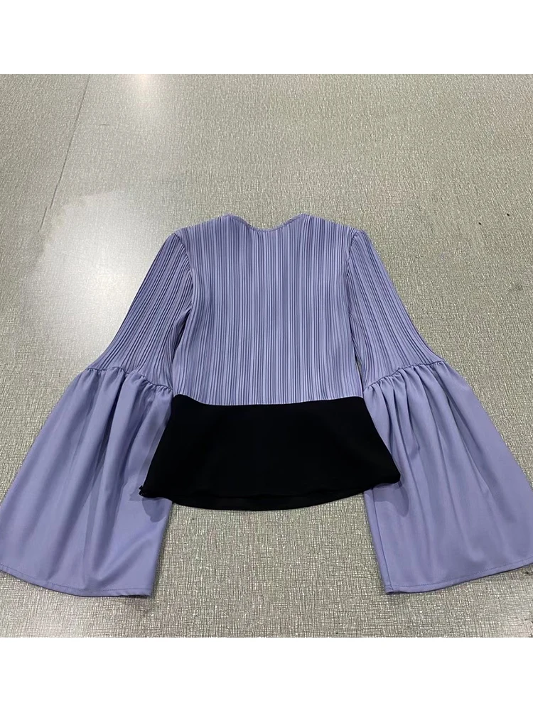 

Sexy V-neck Pleated Zou Contrasting Color High Waist Flare Sleeve Short Shirt Ladies Autumn New Fashion All-match Top