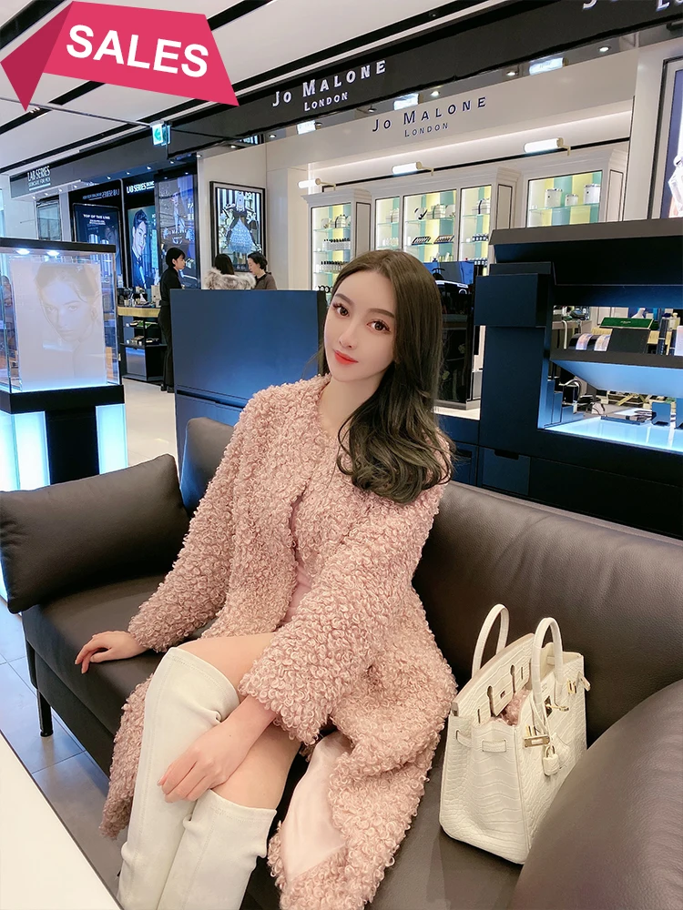 

Veramoon2019 winter new large curly coat belt skin pink long slim coat girl