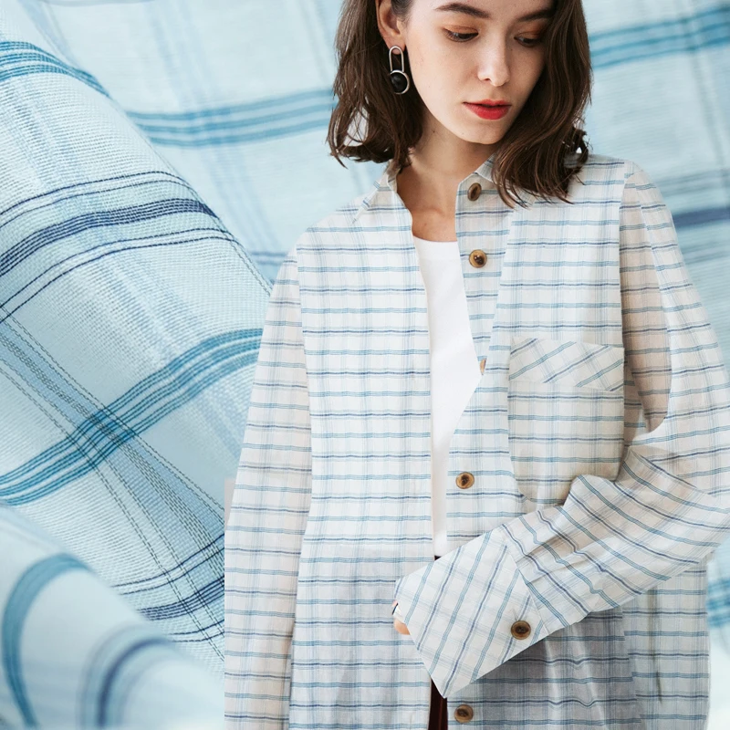 Окрашенная пряжей свежая синяя и белая клетчатая смесь из шелка