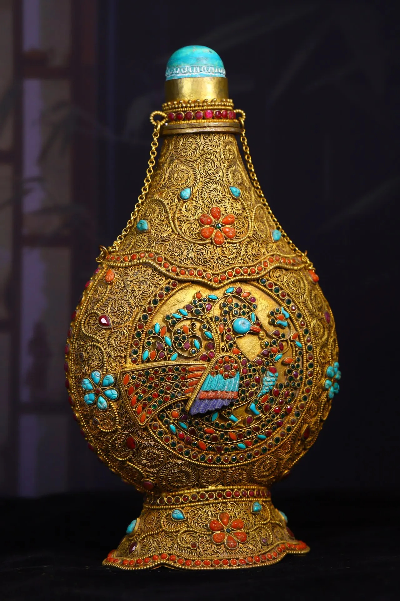 

11"Tibet temple Old Tibetan silver Gilt mosaic Gem snuff bottle Phoenix statue Town House Exorcism Ward off evil spirits