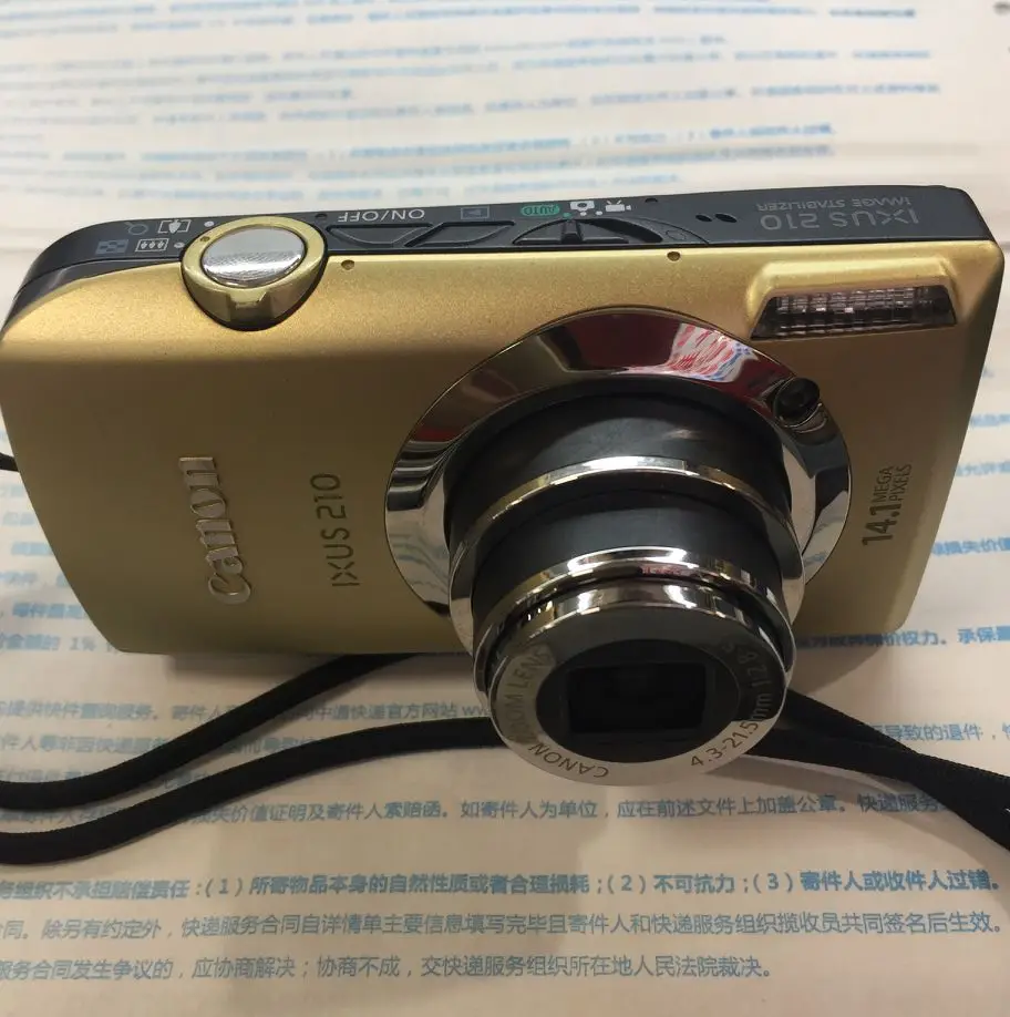 Б/у компактная камера Canon IXUS 210 CCD со встроенной вспышкой и сенсорным экраном