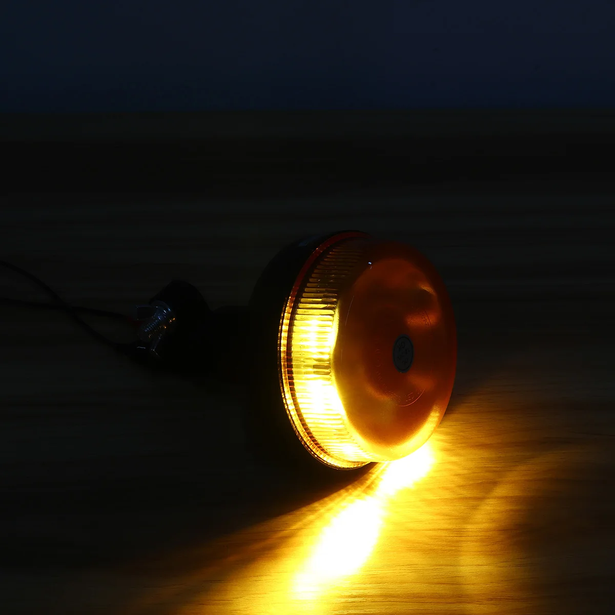 

Rotating Led car truck strobe warning light Flashing Emergency Warning Light Waterproof Beacon Working light E9 for Tractor