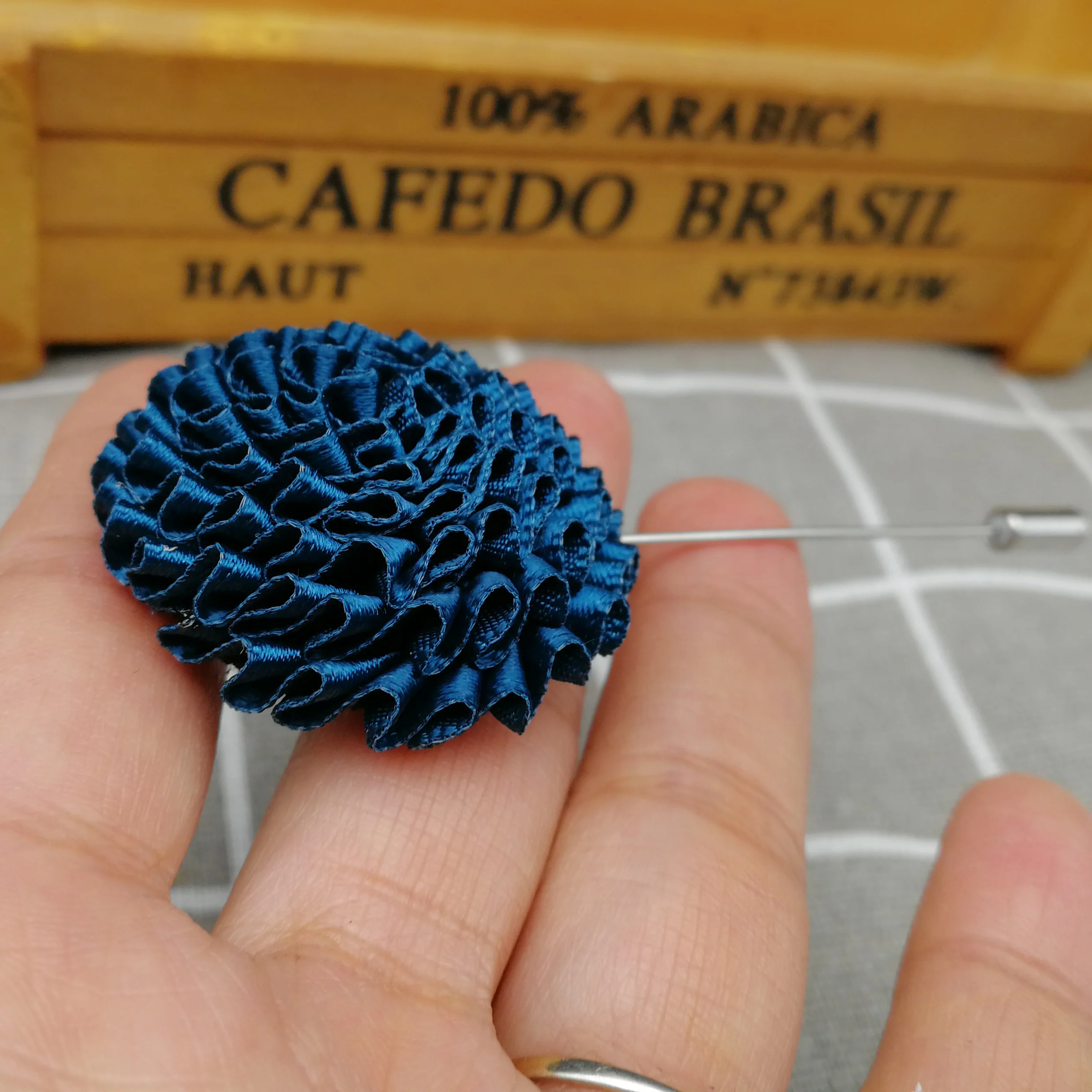 Высококачественная Роскошная ткань цветок нагрудный знак брошь для мужчин