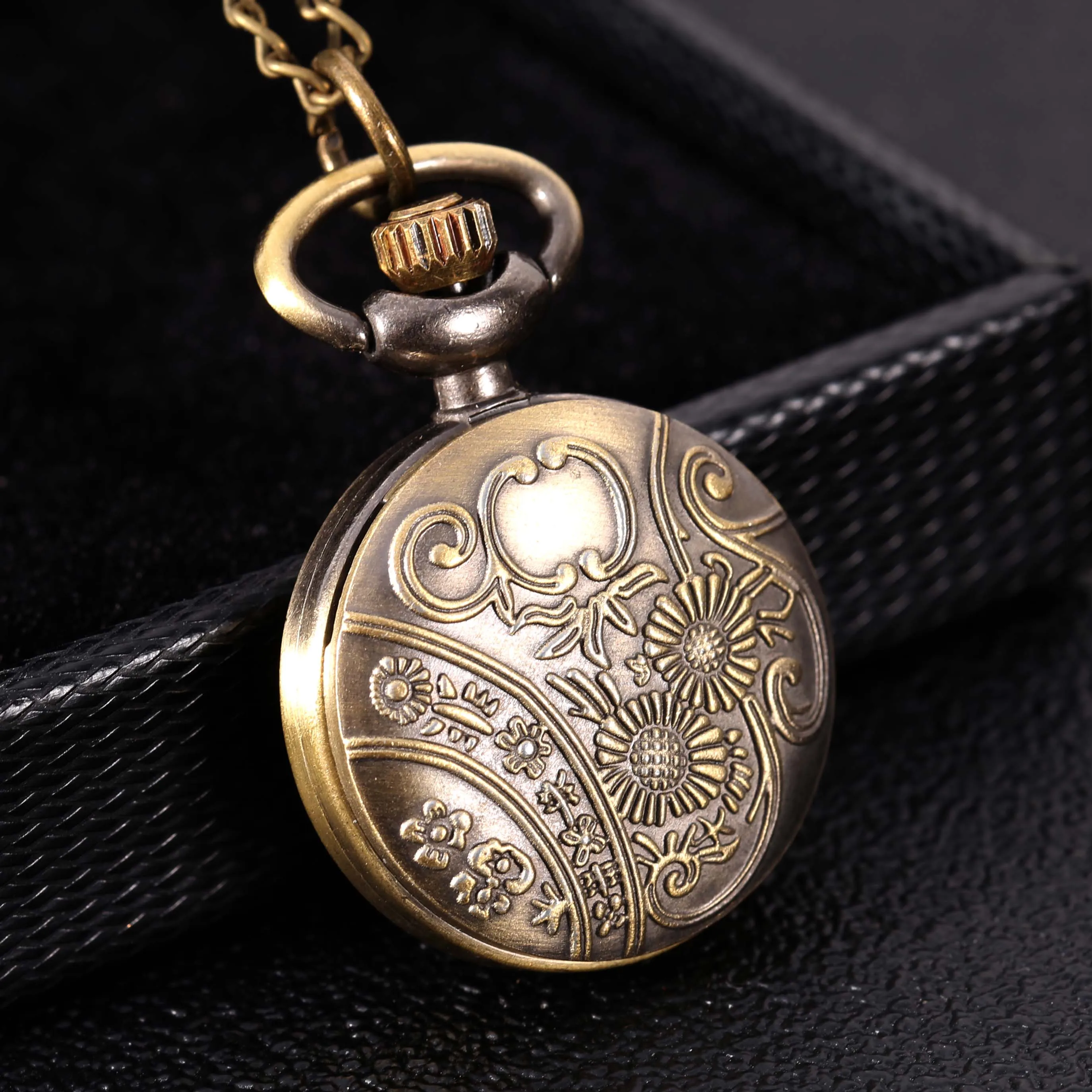 Copper color clock tower retro creative large pocket watch | Наручные часы