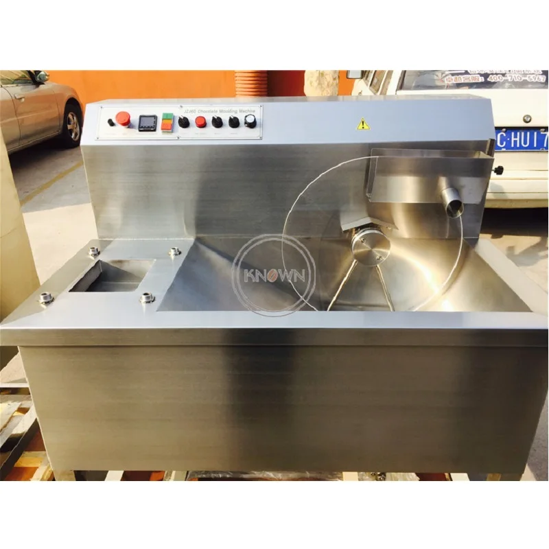 CE Approved Multi-function 60kg high capacity chocolate melting machine electric moulding tempering price |
