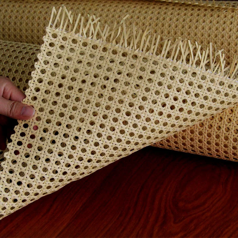 

45cm/45cm x 15meters PE Outdoor Plastic Artificial Rattan Webbing Cane Webbing Roll for Outdoor Furniture Home Decoration