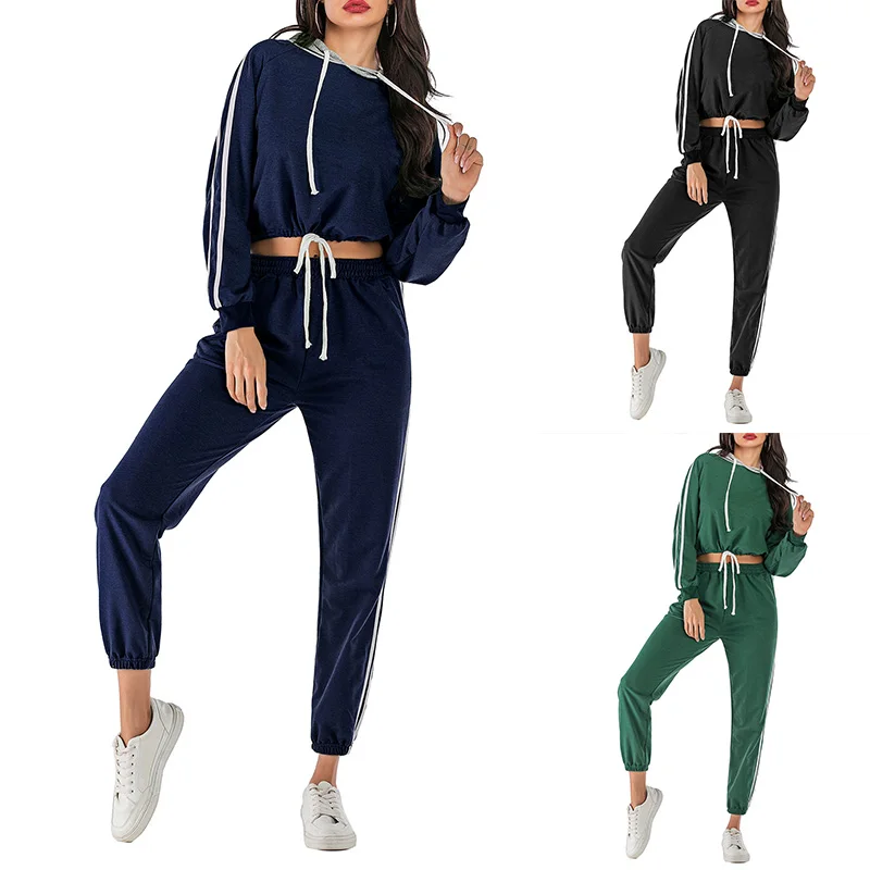 

Women Sports 2 Piece Sets Casual Streetwear Hooded Pullover Crop Top and Trousers with Pocket Tracksuit