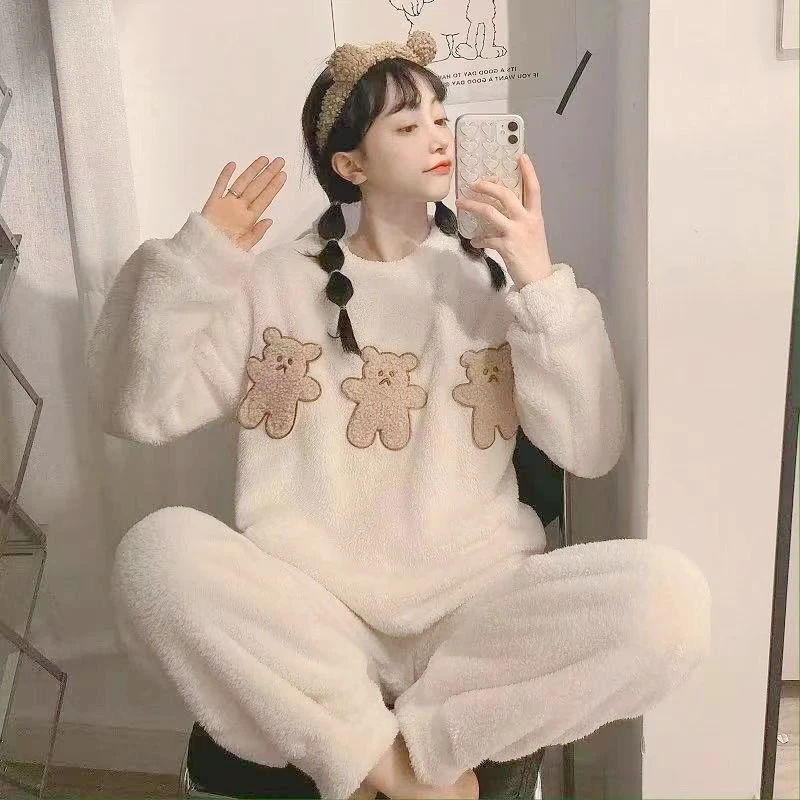 

Пижама с мультяшным медведем для девочек-подростков, Женский пижамный комплект, теплая одежда для сна с растениями, фланелевая Милая Вельве...