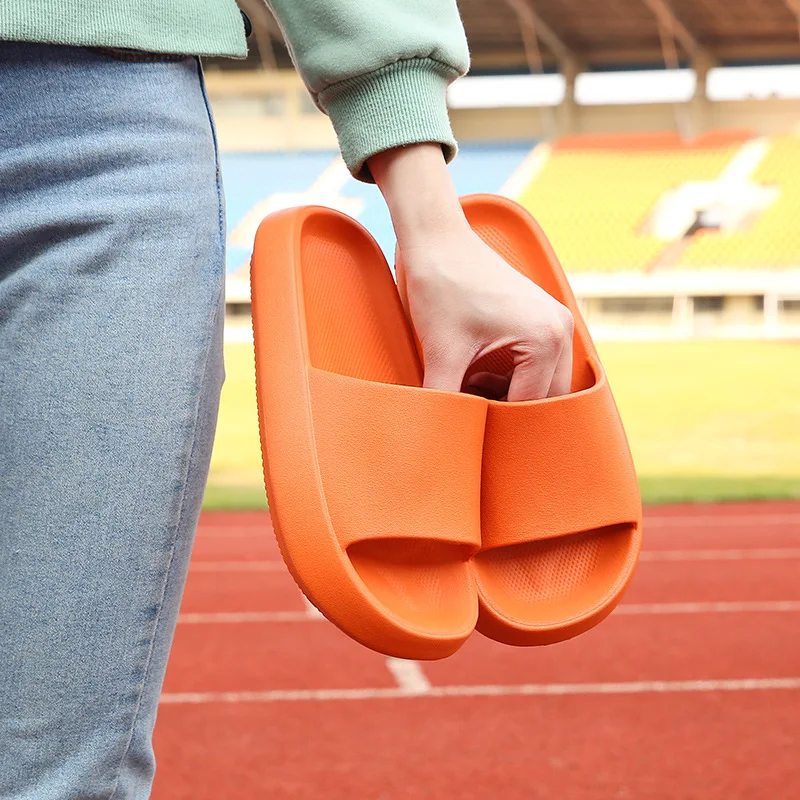 Шлепанцы для ванной Нескользящие на толстой подошве | Спорт и развлечения