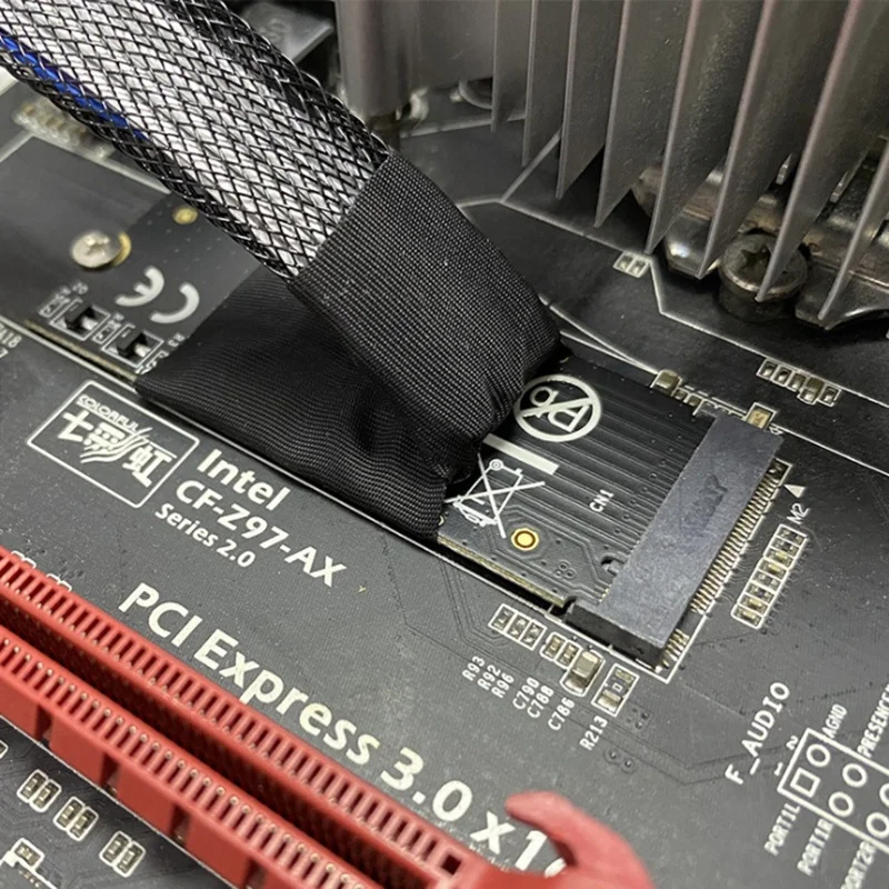 

M.2 (M-Key to U.2 (SFF-8639) Cable with 15-Pin SATA Female Connector Hard Disk to M.2 Interface NVME Protocol