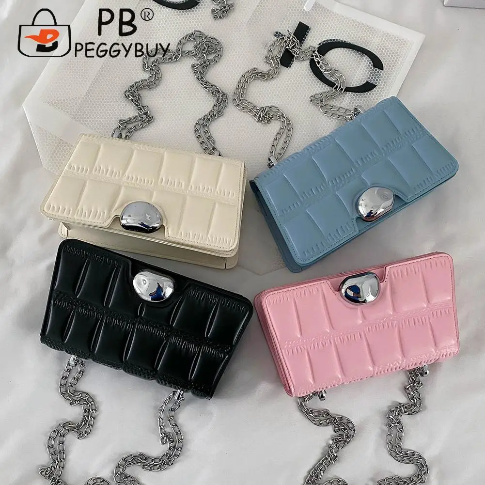 

Модные Однотонная одежда с отделкой поверхности в стиле "каменная кожа Сумка через плечо на цепочке из PU искусственной кожи, с клапаном женс...