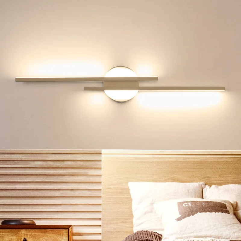 구매 현대 LED 벽 램프 침실 머리맡 독서 Sconce 거실 배경 복도 북유럽 흑백 바 스트립 장식 조명