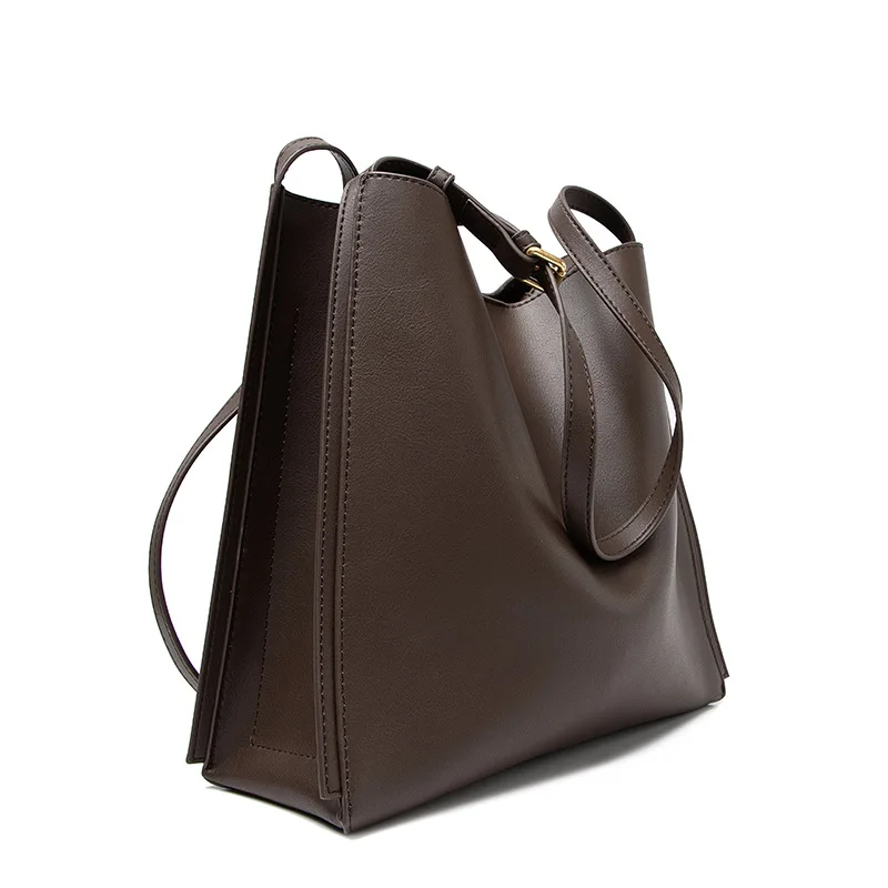 

Shoulder messenger bag 2021 new simple fashion large-capacity commuter bucket bag retro style female bag small crowd bag ladies