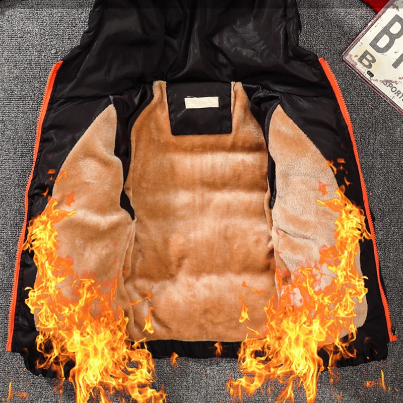 Куртка для маленьких мальчиков на осень и зиму теплая парка с капюшоном