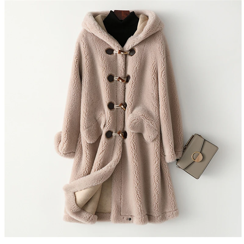 2019 Mid-Length Autumn Winter Wool Hooded Horn Buckle Sheep Shearling Fur Coat Literary Fashion Women's H00964 | Женская одежда
