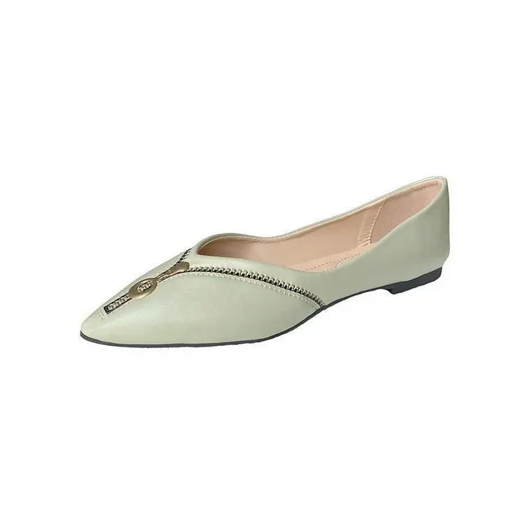 

Thick heel shallow mouth single shoes women 2020 spring new 3CM low heel V-pointed high heels women's shoes